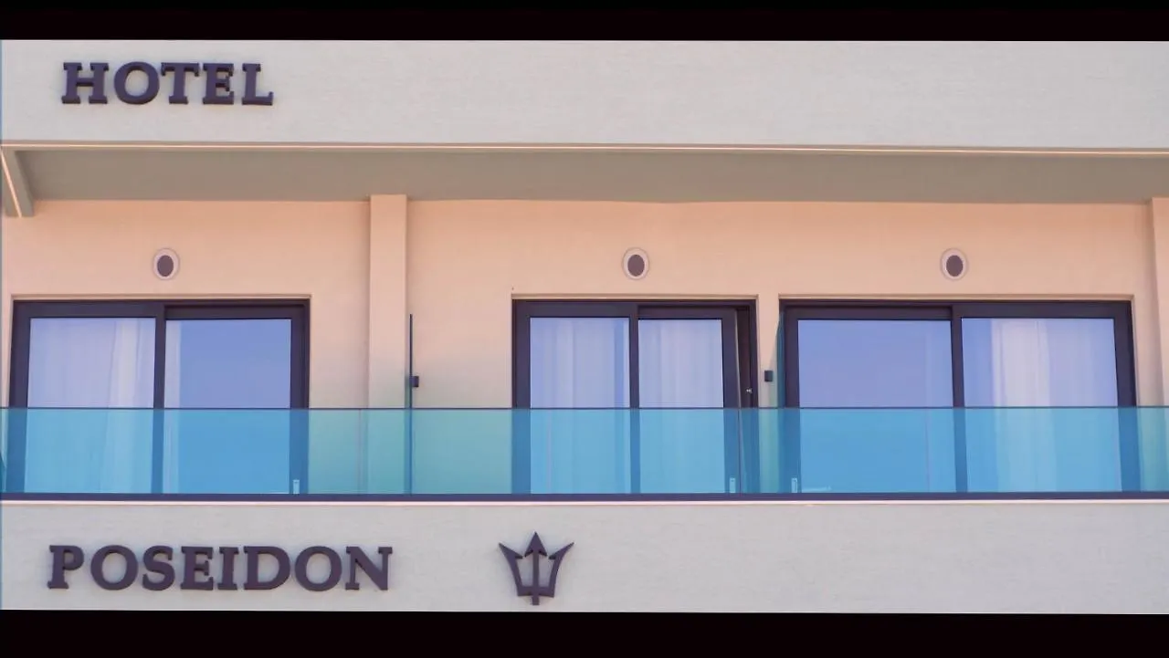 Poseidon Hotel Rethymno  2*, Rethymno (Crete)